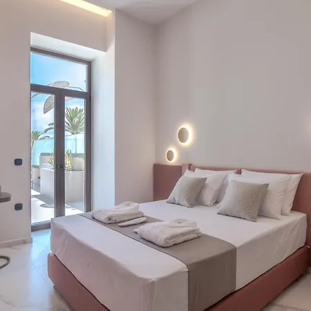 Omma Hotel apartamentowy Retimno
